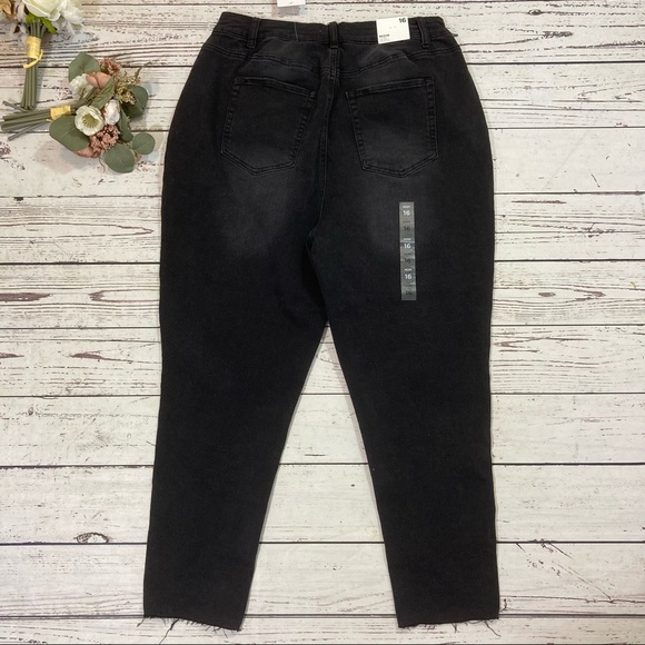 Forever 21 mom high rise relaxed fit tapered jeans NWT plus size - Picture 3 of 4